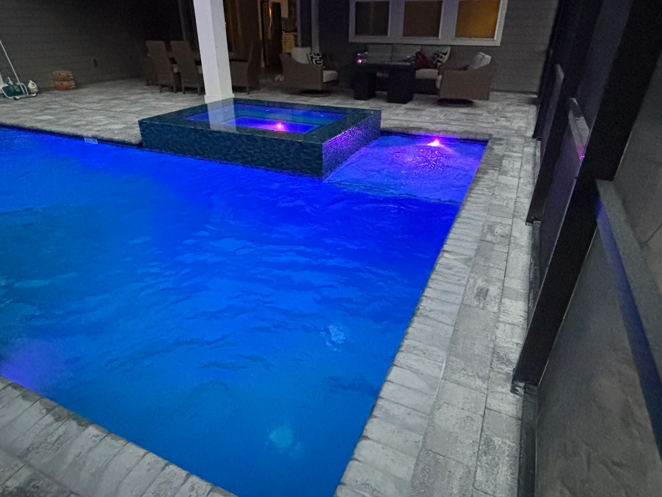 Modern Geometric pool project in Florida